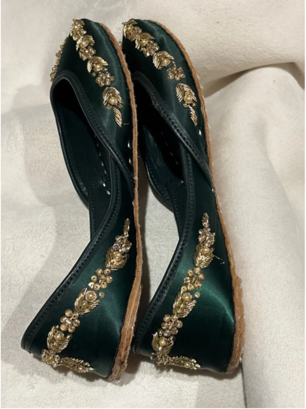 Women's Sapphire Green & Gold Embroidered Flats Size 6